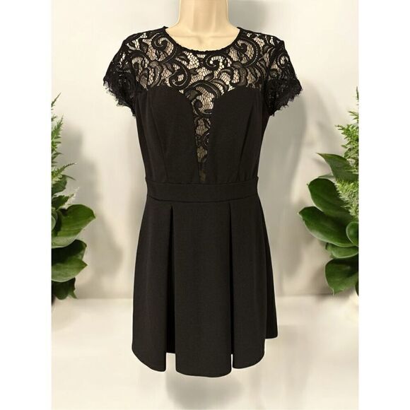 B. Darlin Black Cocktail Dress Size 5/6 Short Sleeve - Picture 1 of 9